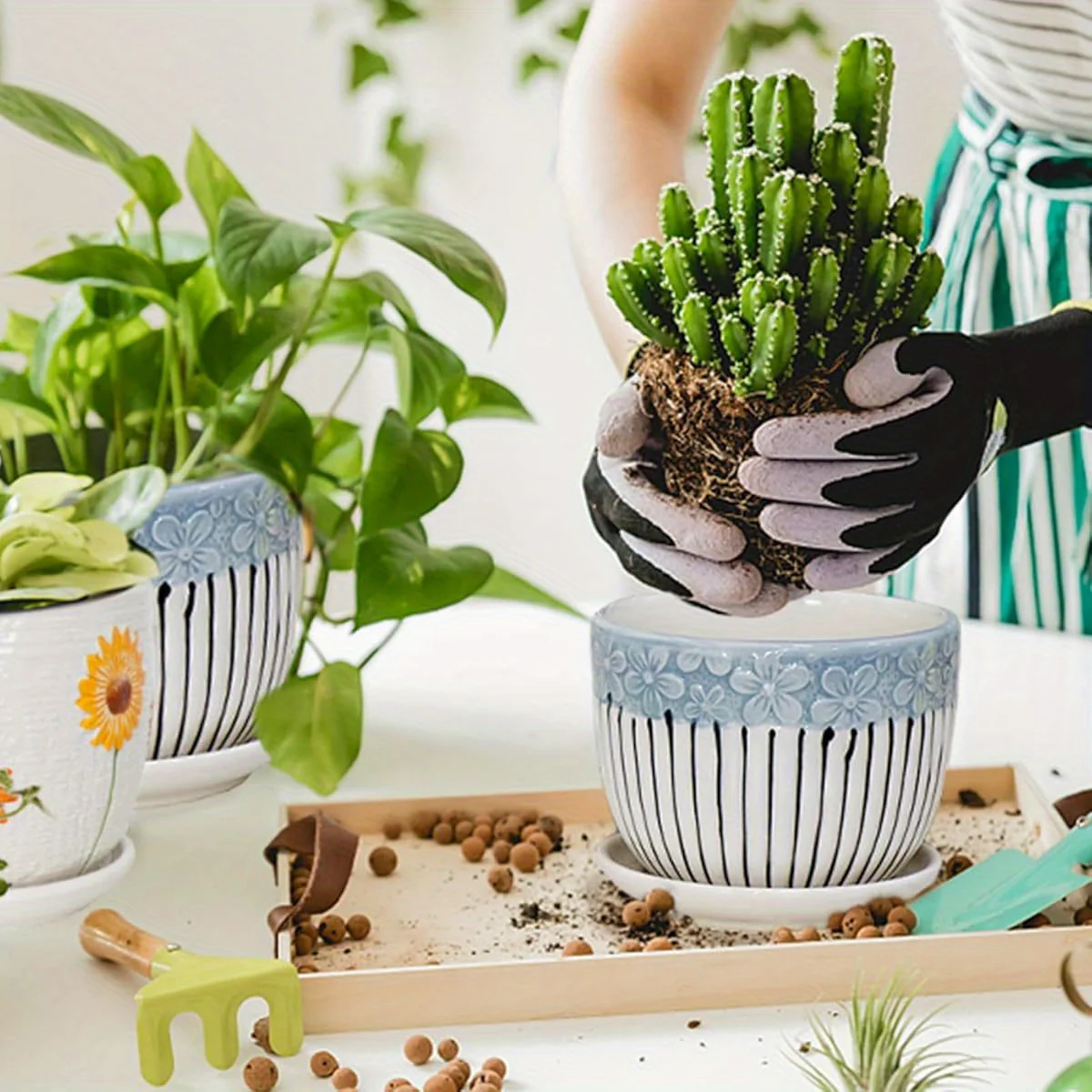 Ceramic Plant Pots Set of 3, 6. 75\u002F 5. 6\u002F 4. 2 inch Planters with Drainage Holes and Saucer, Flower Pot Outdoor Indoor, Modern Decorative Planters for House Plants Garden Planters Succulent Pots